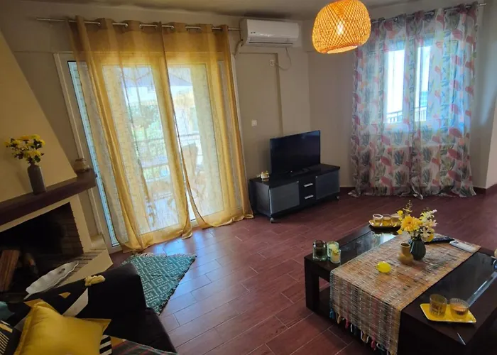 Nefelyfamilyhouse2