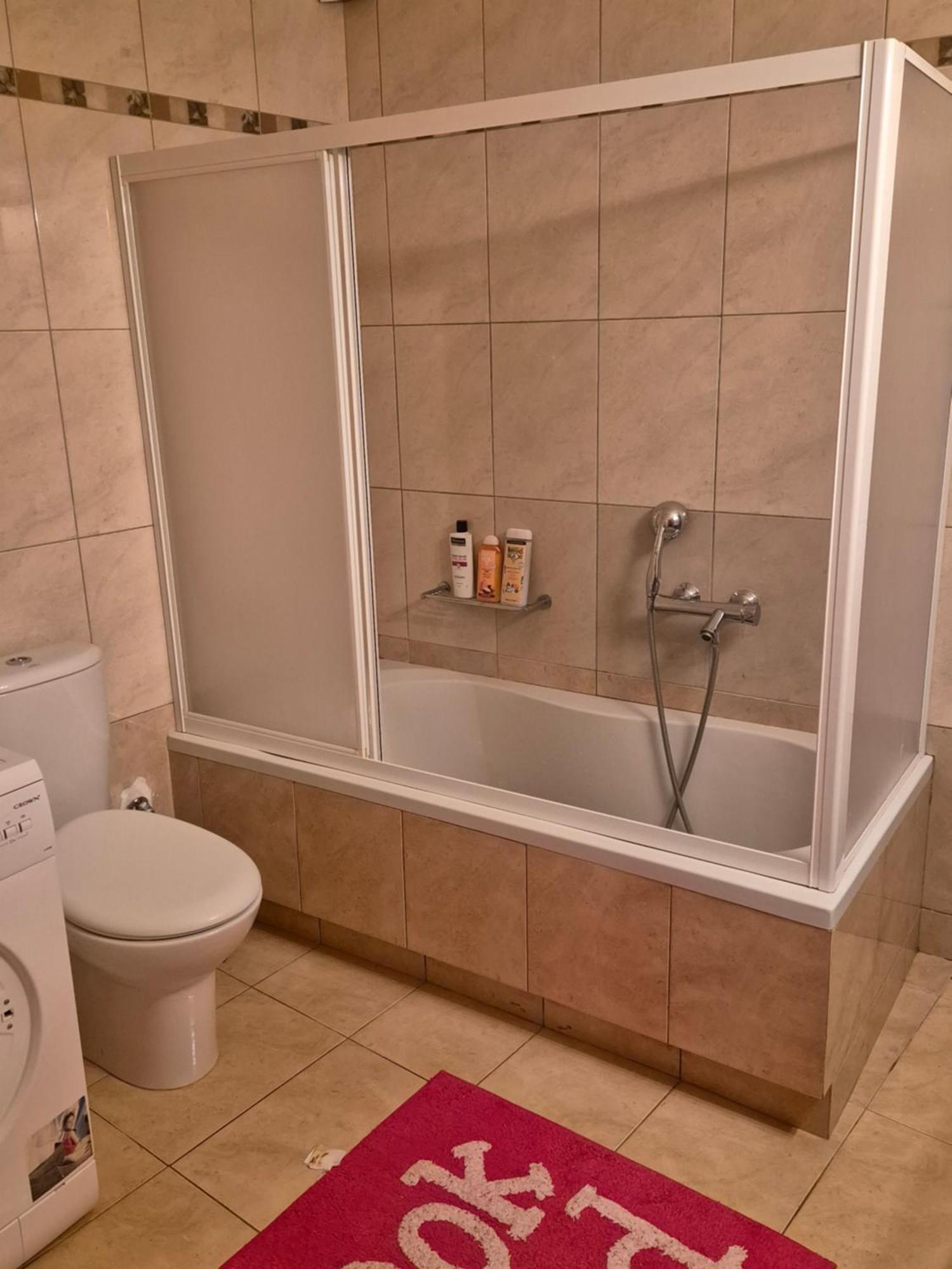 Nefelyfamilyhouse2 Vilă *